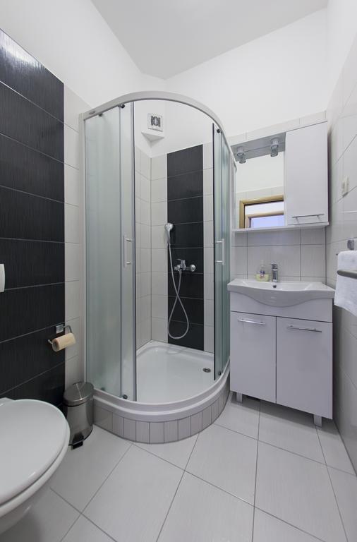 Villa Klara Apartments Baška Voda Εξωτερικό φωτογραφία